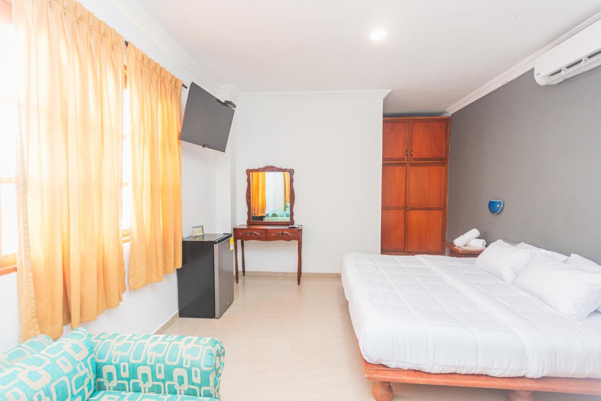 Hotel Baluarte Coast - Cartagena — Photos 1